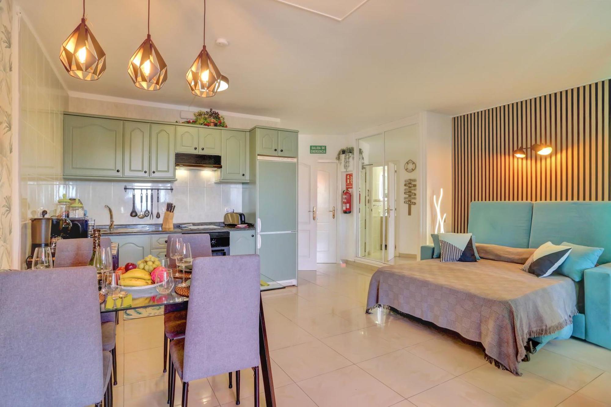 Luxory Dreamy Sunset, Seafront, Direct Access To The Promenade,Wifi,Pool,Free Parking Apartment ลอส กริสเตียนอส ภายนอก รูปภาพ