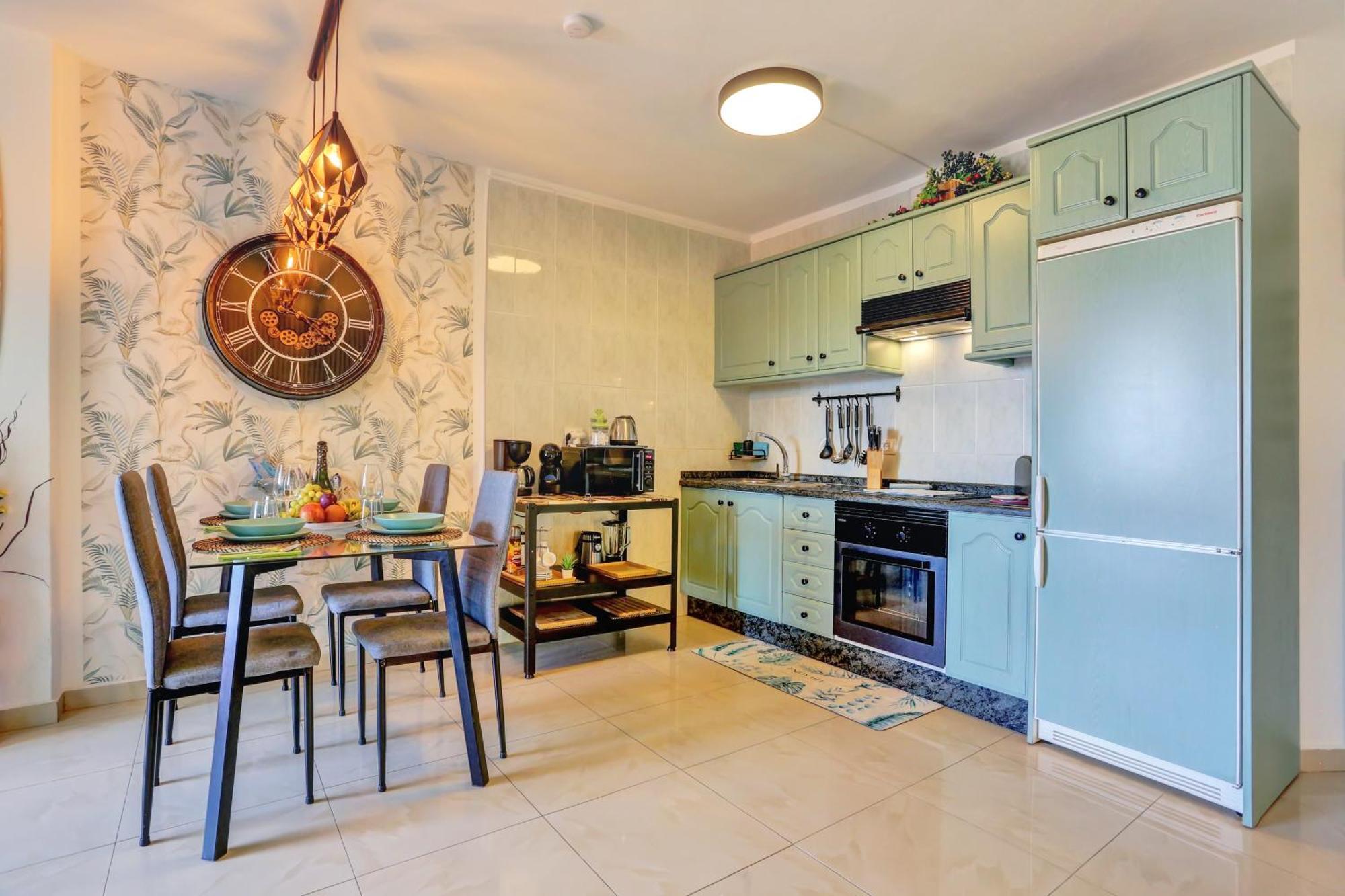 Luxory Dreamy Sunset, Seafront, Direct Access To The Promenade,Wifi,Pool,Free Parking Apartment ลอส กริสเตียนอส ภายนอก รูปภาพ